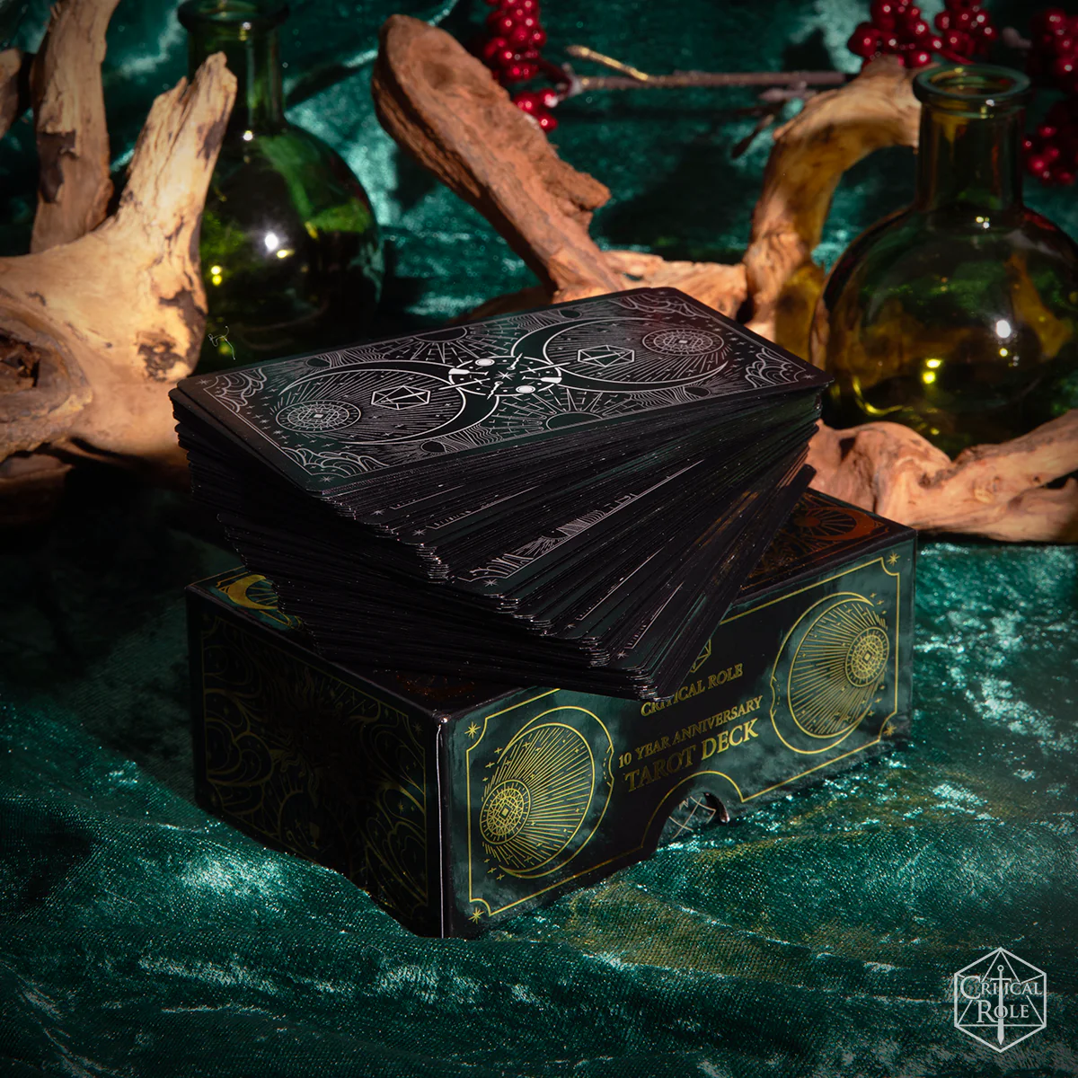 Critical Role 10-Year Anniversary Tarot Deck - Image 15